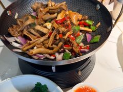 -金陵暴走龙虾·烧烤·排档(南京总店)