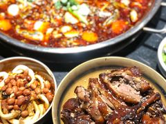 -小饕荟雅安贡椒鱼鲜馆(广福桥店)