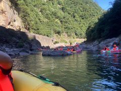 -安吉龙王山峡谷漂流