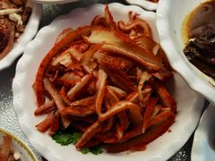 -金杨拉面王小吃面馆·牛三宝面·红烧牛肉粉