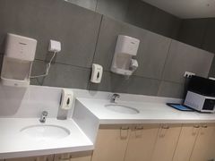 -盒马鲜生(王府广场店)