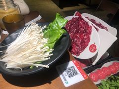 鲜肥牛-牛焱·贵州黄牛肉火锅(城西银泰店)