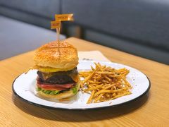 -HELLO 27 意面·沙拉·帕尼尼