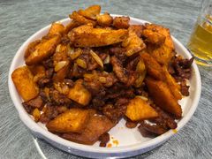 -俭寨大盘鸡·手抓肉·烧烤新疆菜(乌苏路店)