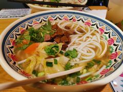 -鑫花溪牛肉米粉(天山店)