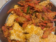 -巴厘龙虾·榜首油焖大虾(音乐学院·沿江酒馆店)