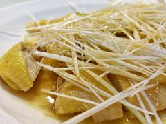 -品香菜馆(旗峰路中侨大厦店)