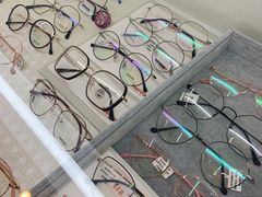 -明月眼镜(三坝店)