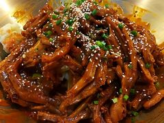 -张大师鸭爪爪特色干锅(南湖店)
