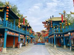 -雪山彩虹谷景区