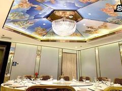 -鸿泰洋美食水会(东门中店)