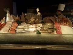 android_upload_pic-广州花园酒店-凌璇阁360度高空海鲜自助餐CAROUSEL