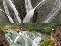 -高荡千年布依古寨旅游景区