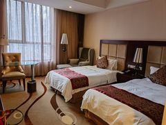 -锦龙国际酒店(天津奥体中心华苑地铁站店)