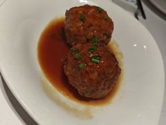 鸭蛋黄狮子头-金春禧(北国商城店)