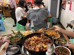 -鸿顺老铁锅美蛙鱼府(解放碑店)