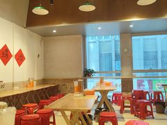 -柳州肥姨妈大骨螺蛳粉(万达中心店)
