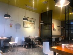 大堂-牛男手造(地铁天虹店)