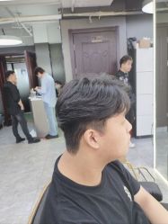 -藤野造型烫发染发