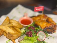 -JINNS锦时 steak&pizza(浸信会礼拜堂旧址店)