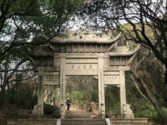 -灵岩山风景区