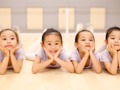-艺彩童馨舞蹈培训学校(西湖道校区)