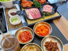 -韩满园· 甄选韩式烤肉