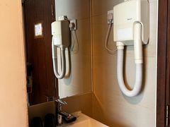 -香港华美达海景酒店