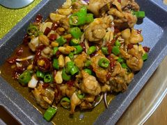 干锅牛蛙-肖记公安牛肉鱼杂馆· 省级非物质文化遗产(仁和路店)