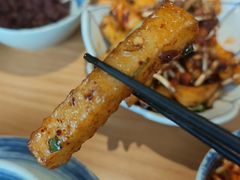 -包整·丝娃娃(一览甲秀楼风景店)