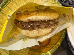 -穆得·老周家牛肉烧饼(普利街店)