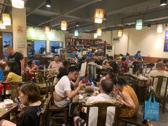 大堂-肖肖酸萝卜鱼火锅(总店)