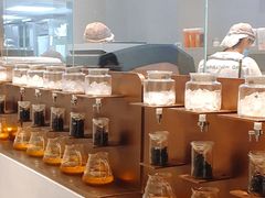 -喜茶(北京华贸购物中心店)