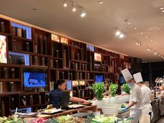 自助取餐区-瑞吉酒店·The Drawing Room闲逸廊·云端下午茶·夜奢Whiskey