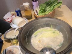 -陈大锅·岳阳鱼馆·地道岳阳菜(美食街店)