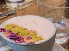 -FLOVIE FLORIST CAFE