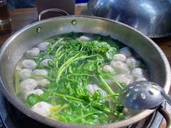 -章记正宗南岗鱼蛋火锅