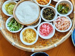 -包整·丝娃娃(一览甲秀楼风景店)