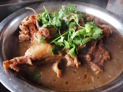 -迎燕阁烤羊腿(二环南路店)