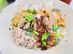 -榮泰米粉湯(Left Shop)