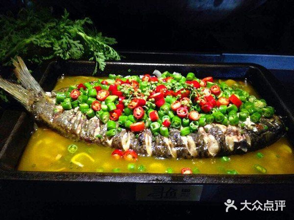 这家的鱼做的真好吃 [加油]