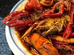 招牌麻辣小龙虾-三妹小龙虾·黄油蟹(华侨城总店)