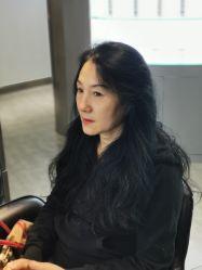 -LESSMORE科技头皮理容中心