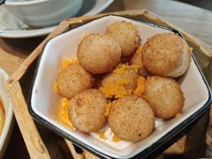 -蜜桃餐厅·伴山(湖滨商业街店)