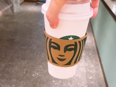 -星巴克臻选(上海今潮8弄店)