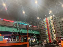 -极限PLAY运动娱乐新世界·团建派对潮玩休闲馆·室内蹦极高空游乐园