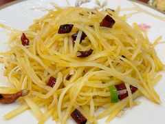 酸辣土豆丝-石老头关东饺子王·东北菜(嘉华鑫城店)