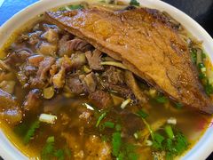 -黔阿牛菌汤牛肉粉全牛火锅(喷水池店)