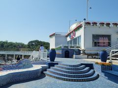 -北戴河碧螺塔海上酒吧公园