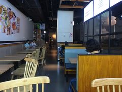大堂-瑞幸咖啡(广东外经贸大厦店)